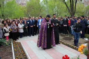 Խաչքար՝ նվիրված Հայոց Ցեղասպանության 100-րդ տարելիցին